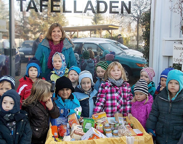 Lebensmittel sammelten Kinder des Kind... Lus und spendeten sie dem Tafelladen.  | Foto: Privat