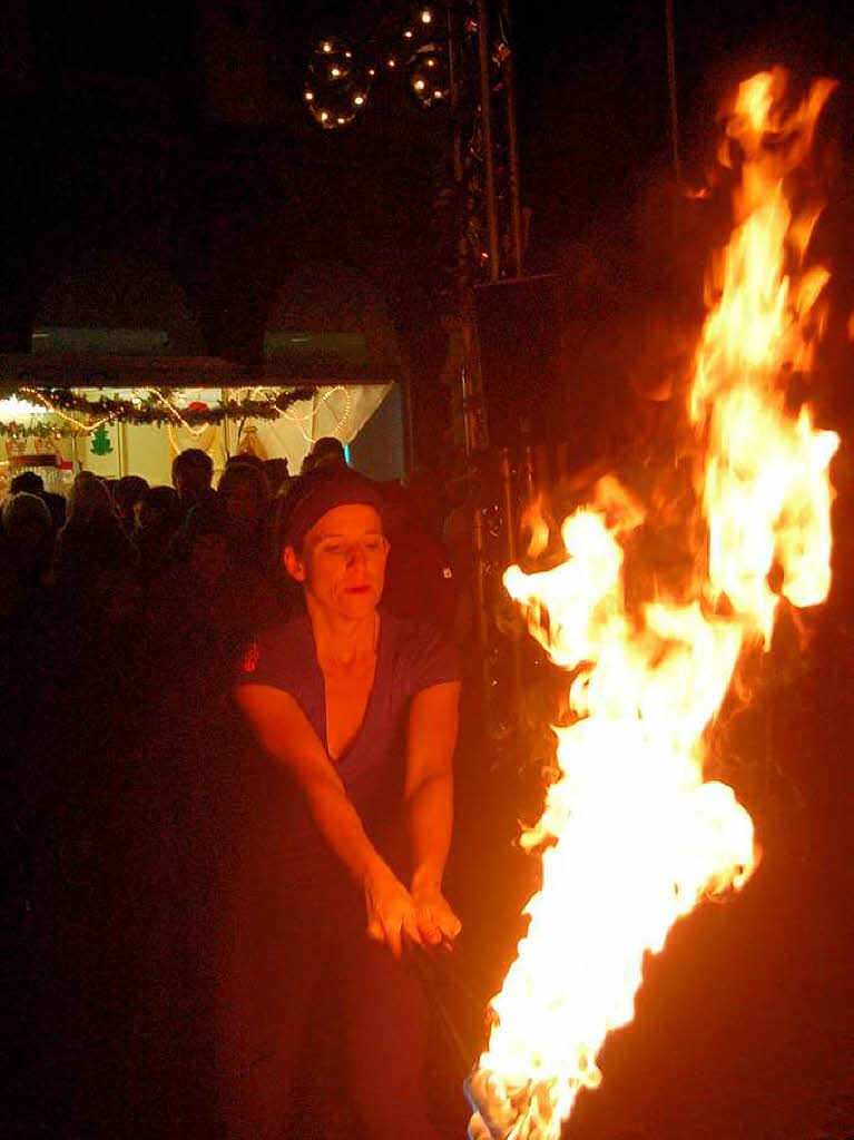 Erstmals ber vier Tage hinweg, von Donnerstag bis Sonntag, prsentiert sich der Weihnachtsmarkt mit attraktivem Programm.