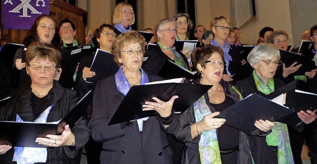 Weihnachtskonzert der Chre Britzingen und Dattingen   | Foto: Bianca Flier