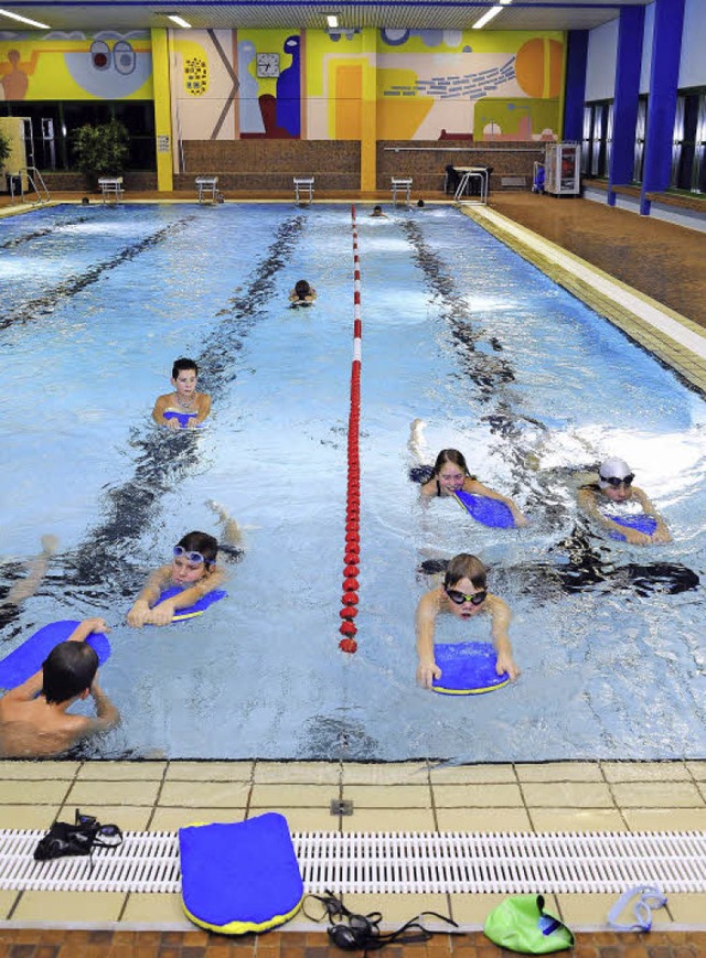 Der Verein Aqua Nautinlus trainiert regelmig im Hochdorfer Hallenbad.  | Foto: Thomas Kunz