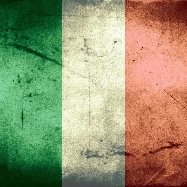 Die Sorge um Italien wchst, nachdem M...onti seinen Rcktritt angekndigt hat.  | Foto: fotolia.com/adamgolabek
