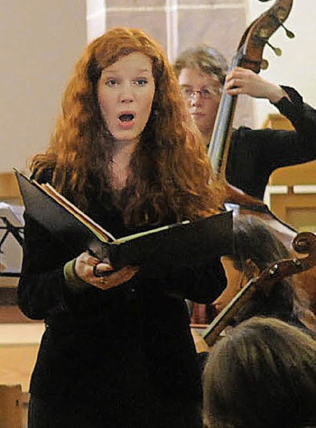 Die Sopranistin Lena Laferi beim Konzert des evangelischen Kirchenchores.   | Foto: W. Knstle