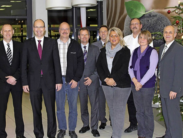 Geehrt bei Endress+Hauser fr 40- und ...e, Gisela Teuber und Monika Siegmund.   | Foto: Firma