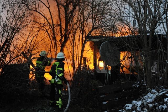 Wohnwagen in St. Georgen brennt