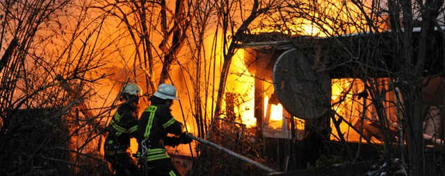 Wohnwagen in St. Georgen brennt  | Foto: Patrick Seeger