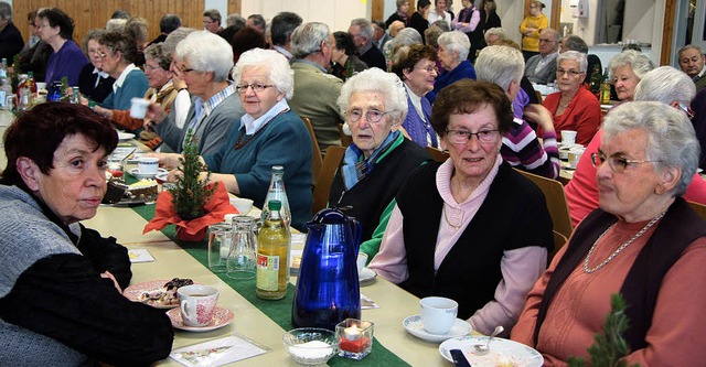 Gste beim Seniorennachmittag in Grafenhausen.   | Foto: Sandra Decoux-Kone