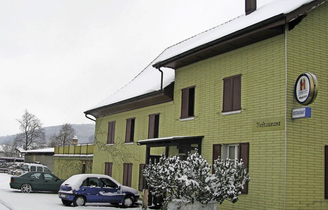 Dieses Haus  auf dem Rheinfels-Areal muss den  neuen  Wohnungen weichen.   | Foto: Michael Gottstein