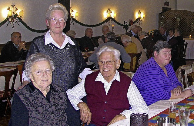 Eine schne Weihnachtsfeier erlebten d...en auch Mitglieder aus Bad Bellingen.   | Foto: Bode