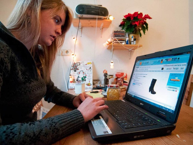 Beim Online-Shopping ist Vorsicht angebracht.  | Foto: dpa