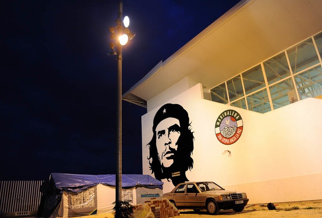 Revolutionres Vorbild: Che Guevara is...Sporthalle haben sie nach ihm benannt.  | Foto: --