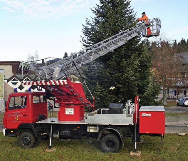 ber dieses Drehleiterfahrzeug verfgt...das Auto in Hinterzarten stationiert.   | Foto: Dieter Maurer