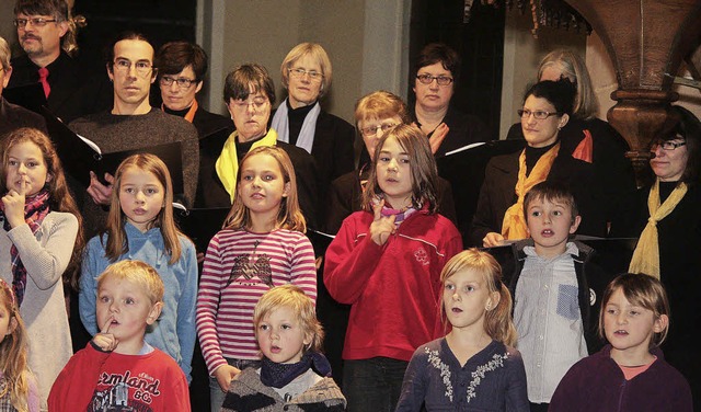 Die Kinder bei der Adventsmusik  in Schmieheim   | Foto: Sandra Decoux-Kone