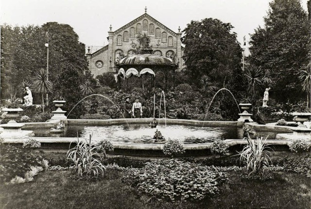 Der Stadtgarten samt der 1854 fertigge...tstandenen  Aufnahme von Georg Rbcke   | Foto: Augustinermuseum