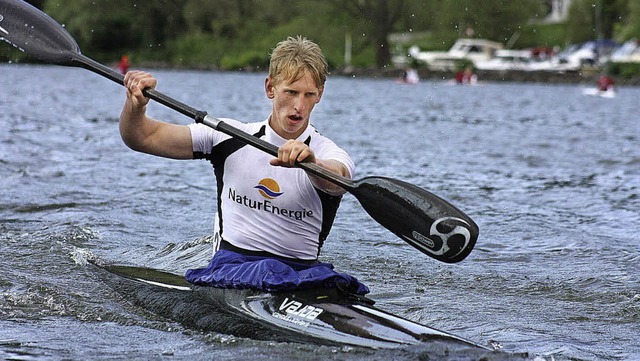 Hier paddelt der Schwrstdter Kanute ... Juni bei der Regatta in Kleinheubach.  | Foto: privat