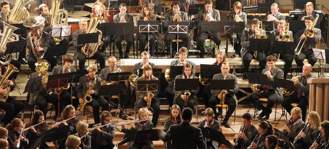 Das Konzert in der Peterskirche  leite... Baumgartner und Izumi Shibata-Wagner.  | Foto: Ilona Hge