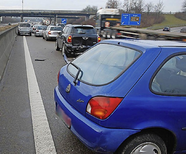 Unfall auf der A2   | Foto: ZVG