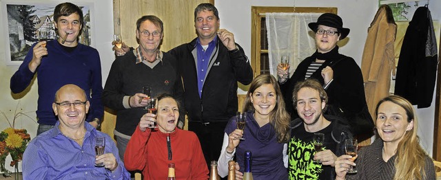 Die Weihnachtstheatergruppe des FC Wei...t Schwenninger und Katrin Hertenstein.  | Foto: Dietmar Noeske