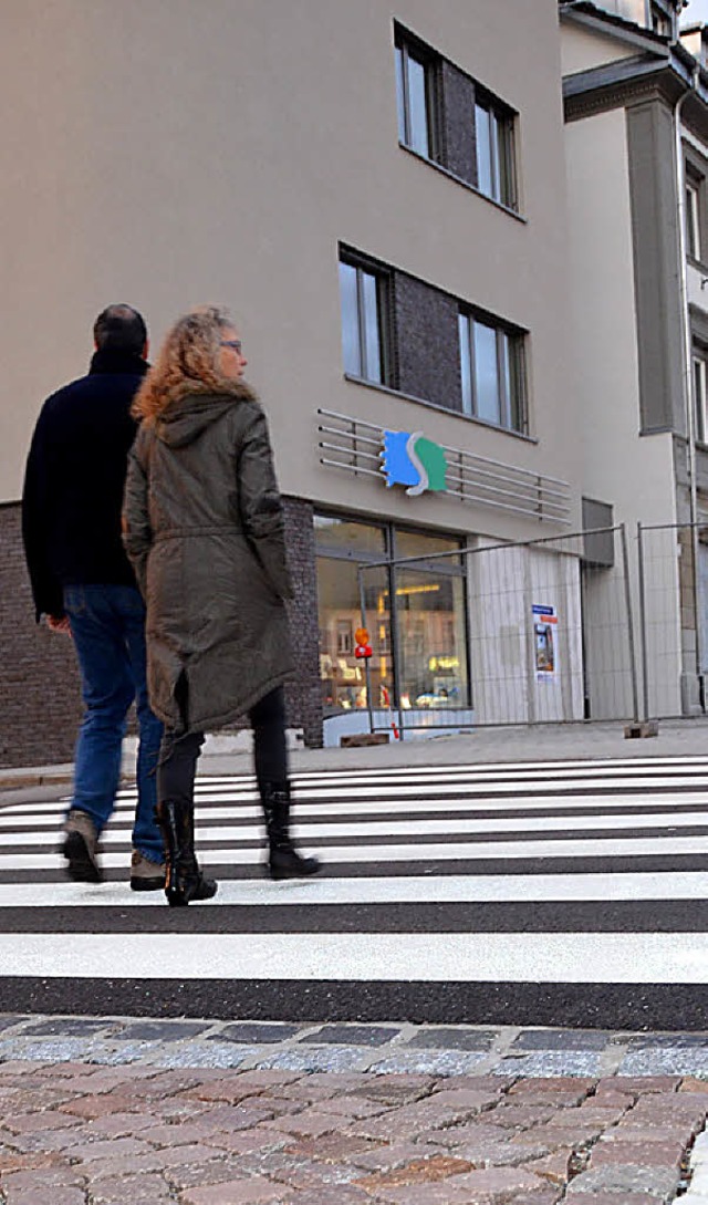 Zebrastreifen wieder an seinem alten Ort  | Foto: Michael Krug