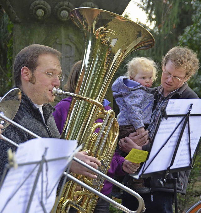 Posaunenchor auf dem Friedhof  | Foto: Sylvia-Karina Jahn