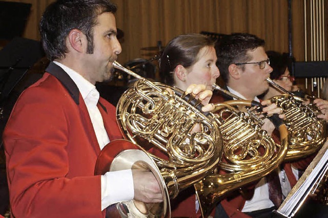 Hochkonzentriert und -motiviert berzeugten die Aktiven des Musikvereins Wyhlen.  | Foto: Albert Greiner