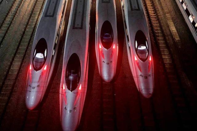 China weiht längste Schnellzugstrecke der Welt ein