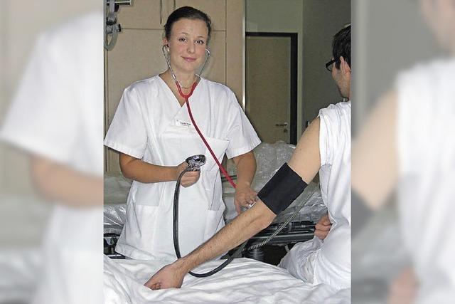 Ausbildungsberuf Gesundheits- und Krankenpflegerin: Berührungsängste darf Claudia Weiß nicht haben