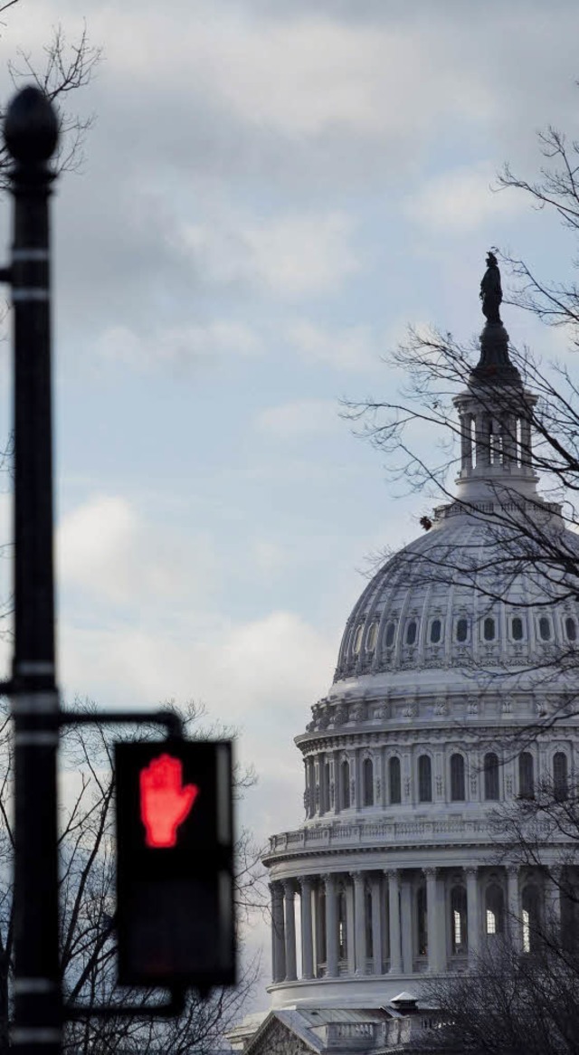 Schauplatz des Ringens zwischen Demokr...r amerikanische Kongress in Washington  | Foto: afp