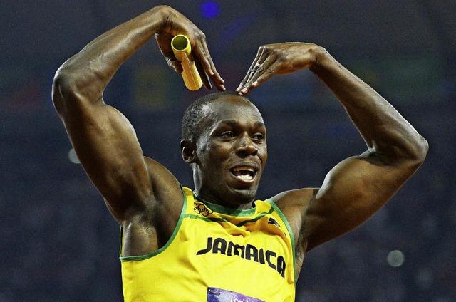 Jubelt mit aufflliger   Pose: Usain Bolt   | Foto: dpa