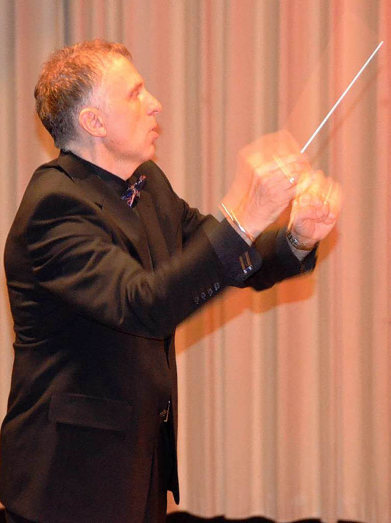 Dirigent Stephan  Rinklin – ohne ihn geht nichts.