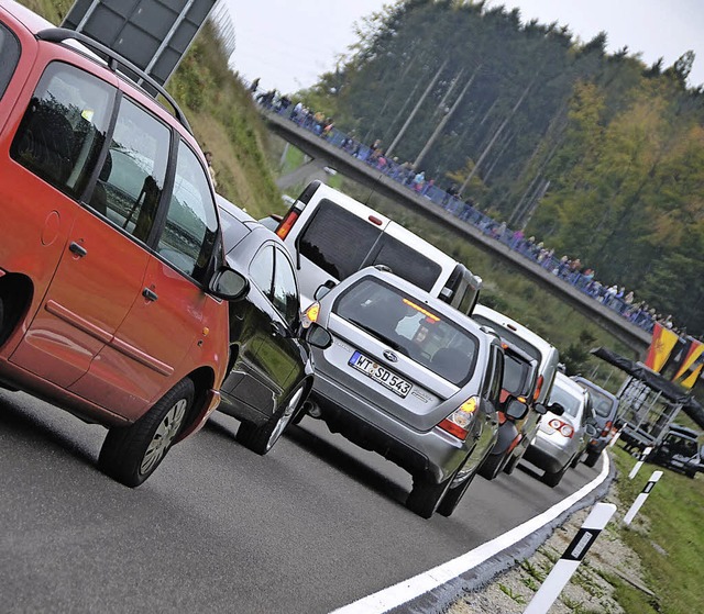 Die Segnung des Jahres: Am 8. Oktober ...rimborium fr den Verkehr freigegeben.  | Foto: Michael Krug