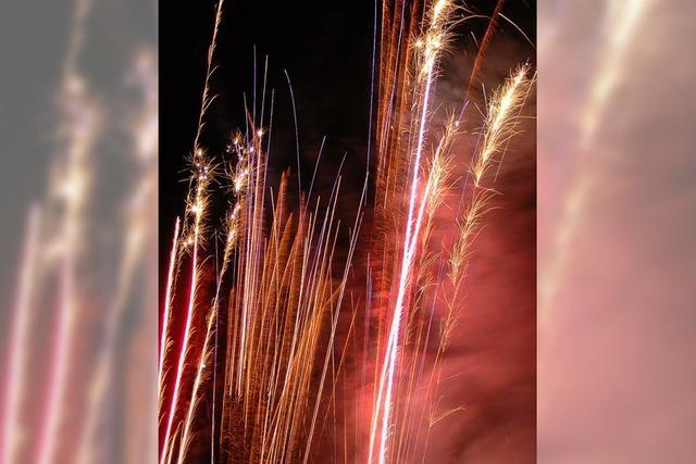 Feuerwerk bitte nicht mitten im Dorf