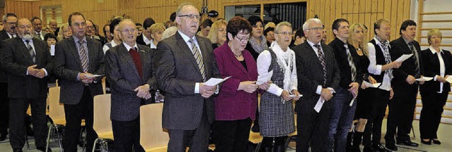 Gemeinsam sangen die Gste beim Neujahrsempfang das Wyhler Neujahrslied.   | Foto: Jrgen Schweizer