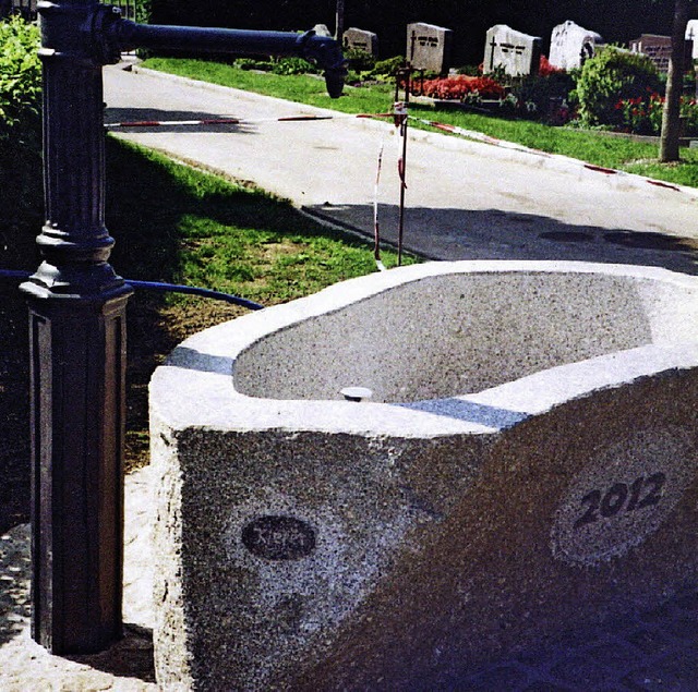 Der neue Brunnen auf dem Friedhof &#8222;Auf den Dellen&#8220;.   | Foto: elmar  Vogt