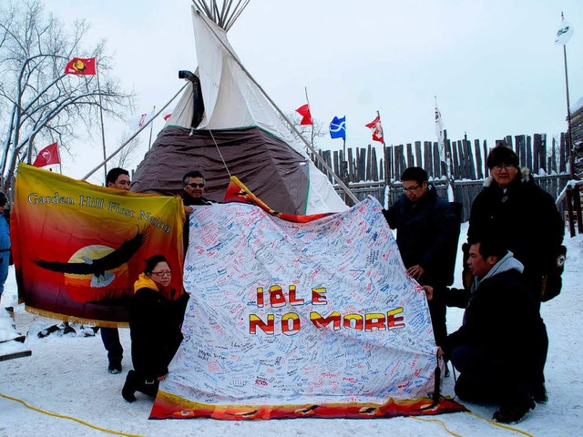 In ganz Kanada rufen die indianischen ...testaktionen gegen die Regierung auf.   | Foto: Fotos: Braune
