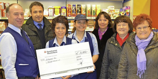 spende an sozial caritativen verein F...edler, Marianne Klaus und Gerdi Wiemer  | Foto: ralf Morys