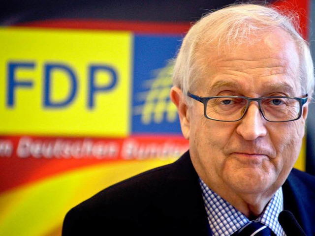 Der FDP-Fraktionschef Rainer Brderle ...en weist er jedoch entschieden zurck.  | Foto: dapd
