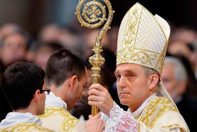 Papst weiht Georg Gnswein zum Erzbischof