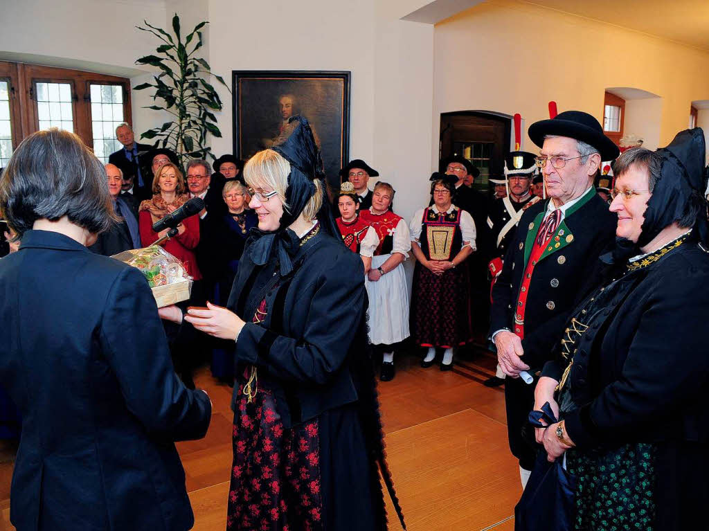 Neujahrsbesuch der Trachtentrgerinnen und Trachtentrger bei Regierungsprsidentin Brbel Schfer