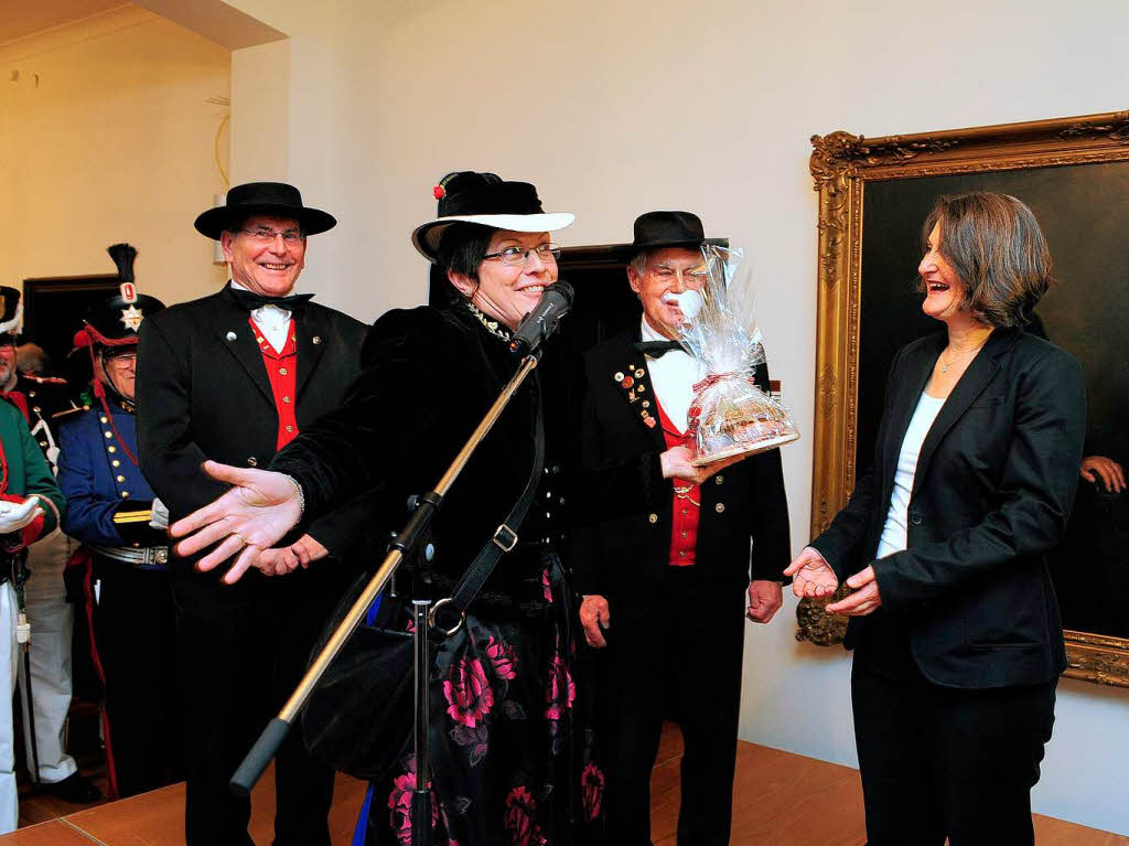 Neujahrsbesuch der Trachtentrgerinnen und Trachtentrger bei Regierungsprsidentin Brbel Schfer