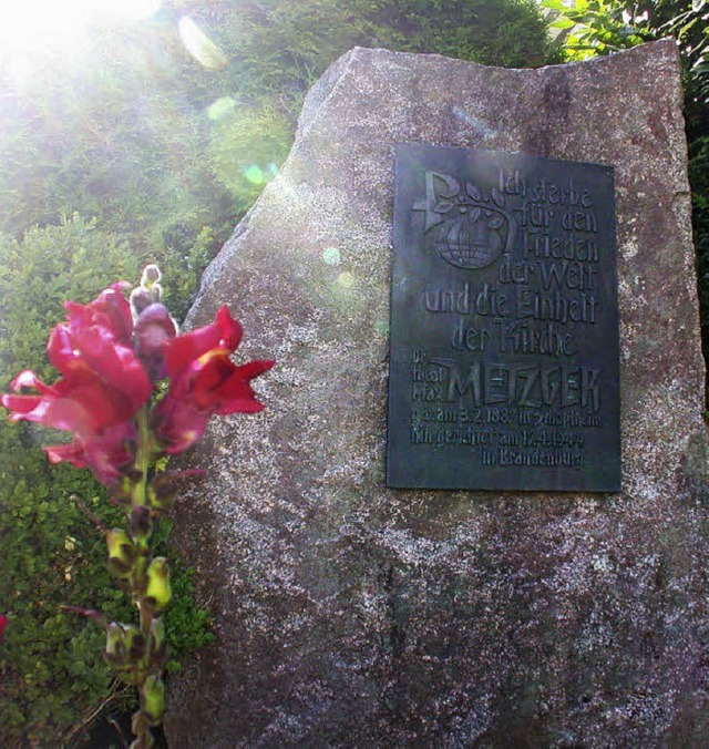 Der Gedenkstein in Schopfheim fr den Mrtyrerpriester Dr. Max Josef Metzger   | Foto: archivfoto: Andr Hnig