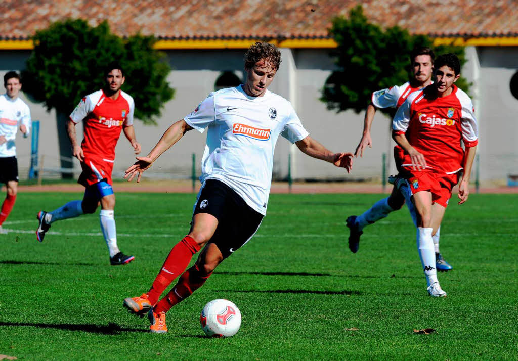 Der SC Freiburg siegt im Testspiel gegen Xerez CD mit 8:1.