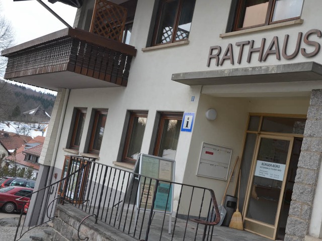 Bislang wollen 12 Kandidatendas Rathaus von Rickenbach  beziehen.  | Foto: Krug