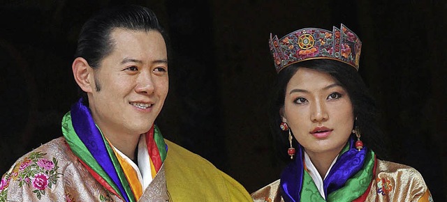 Knig Jigme Khesar Namgyel Wangchuck mit Knigin Jetsun Pema  | Foto: AFP