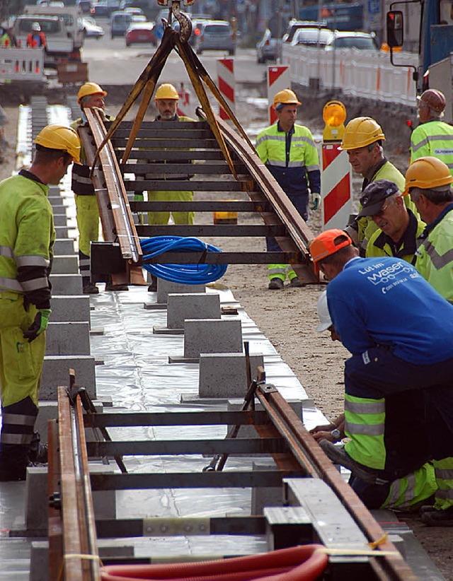 Tramgleise bis zum Sparkassenplatz, das ist der groe Wunsch aller Fraktionen.   | Foto: Lauber