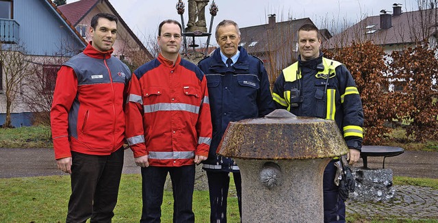 Sie sorgen fr Sicherheit beim Narrent....) am Ladhof,  wo alle Umzge losgehen  | Foto: Nikolaus Bayer