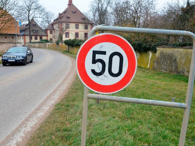 Fnfzig statt Feldkirch: Der Hartheime...ebt derzeit ohne Ortseingangsschilder.  | Foto: A. Huber