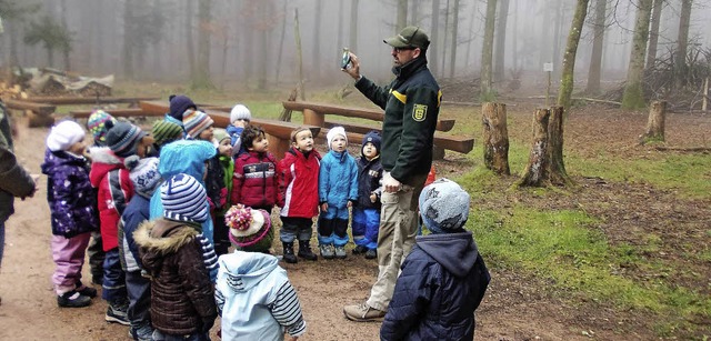 Abenteuer im Wald erlebten Kinder des ...m Lus&#8220; im Forstrevier Maulburg.   | Foto: Privat