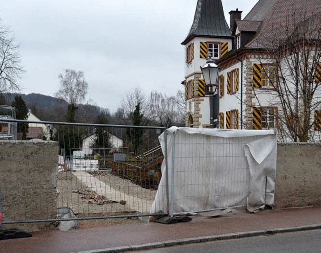 Die Arbeiten am Schliengener Schlosspa...wetterbedingt zu   Verzgerungen kam.   | Foto: Michael Behrendt