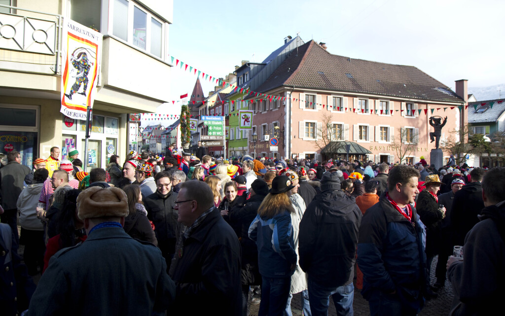 Narrenbaumstellen in Elzach