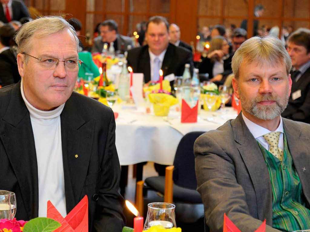 Alter und neuer Pfarrer: Gerhard Jost (links) und Rolf Kruse